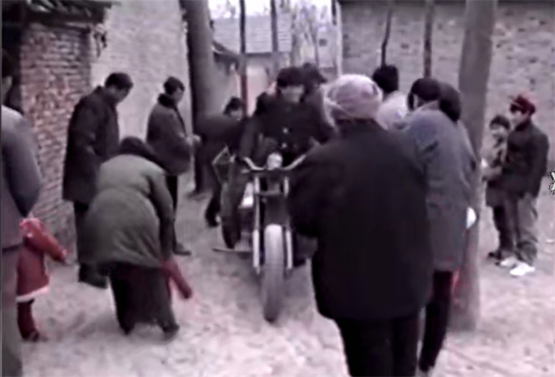 【100款】横屏80后90后童年少儿时期记忆回忆怀旧视频素材 第4张