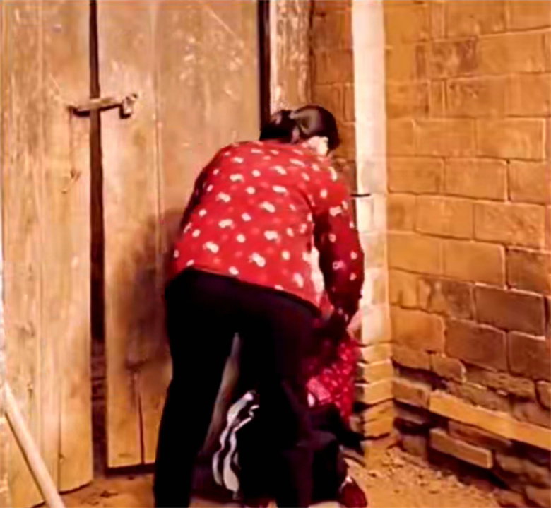 【100款】横屏80后90后童年少儿时期记忆回忆怀旧视频素材 第2张